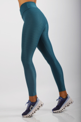 Calça Delta Bolso Invisível no cós